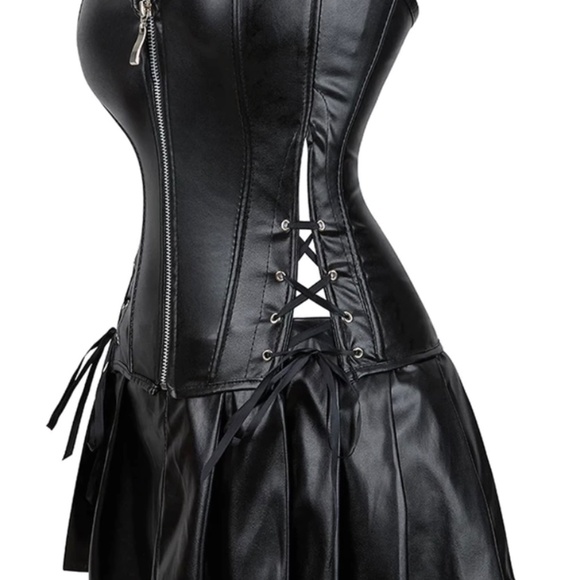 Gothic Corset and Skirt, size large - Picture 3 of 4